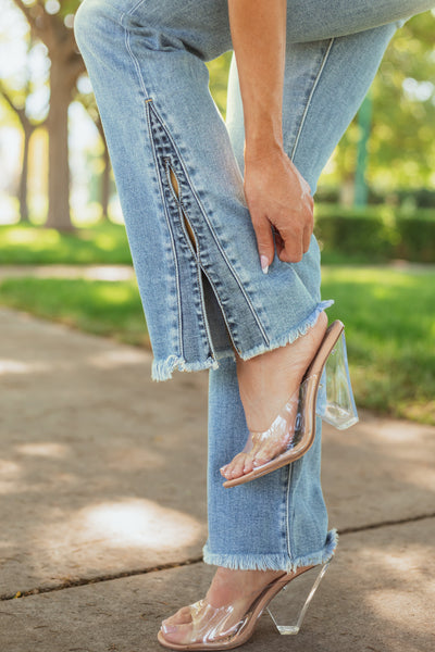 Lyanna | Flared Legs with Slits in Blue